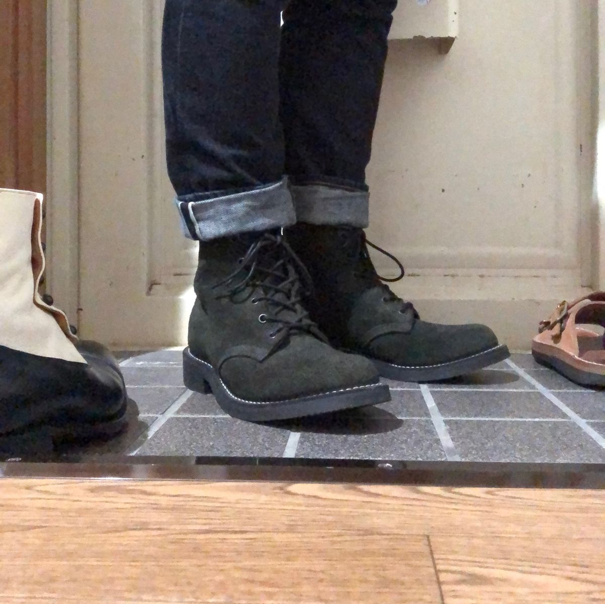 雨降ってきた