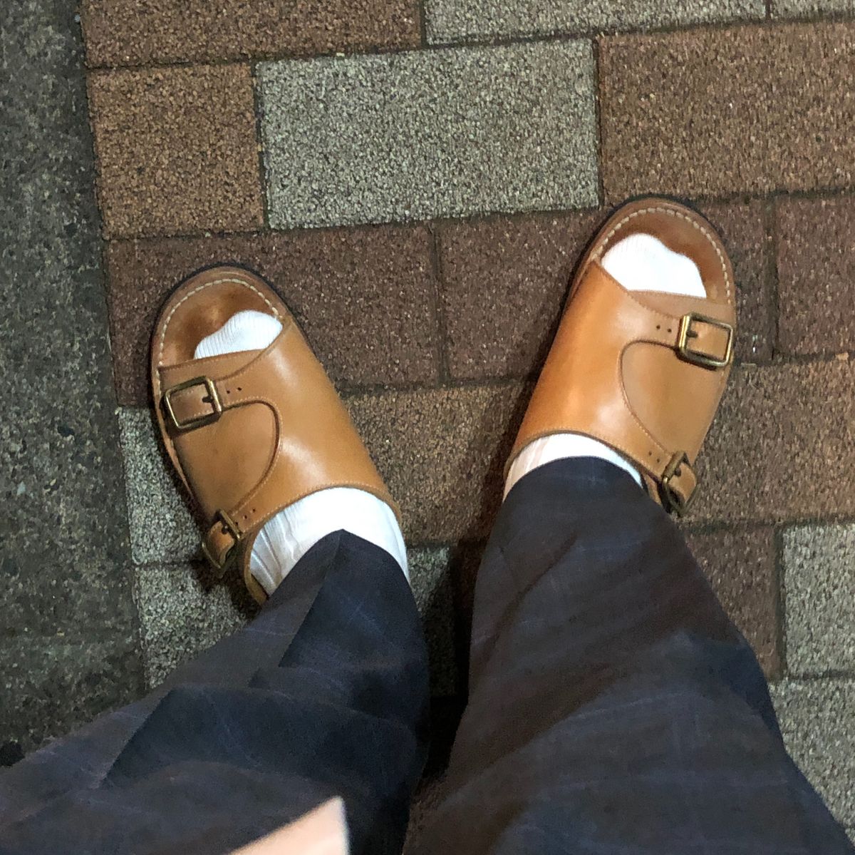 明日は金曜日