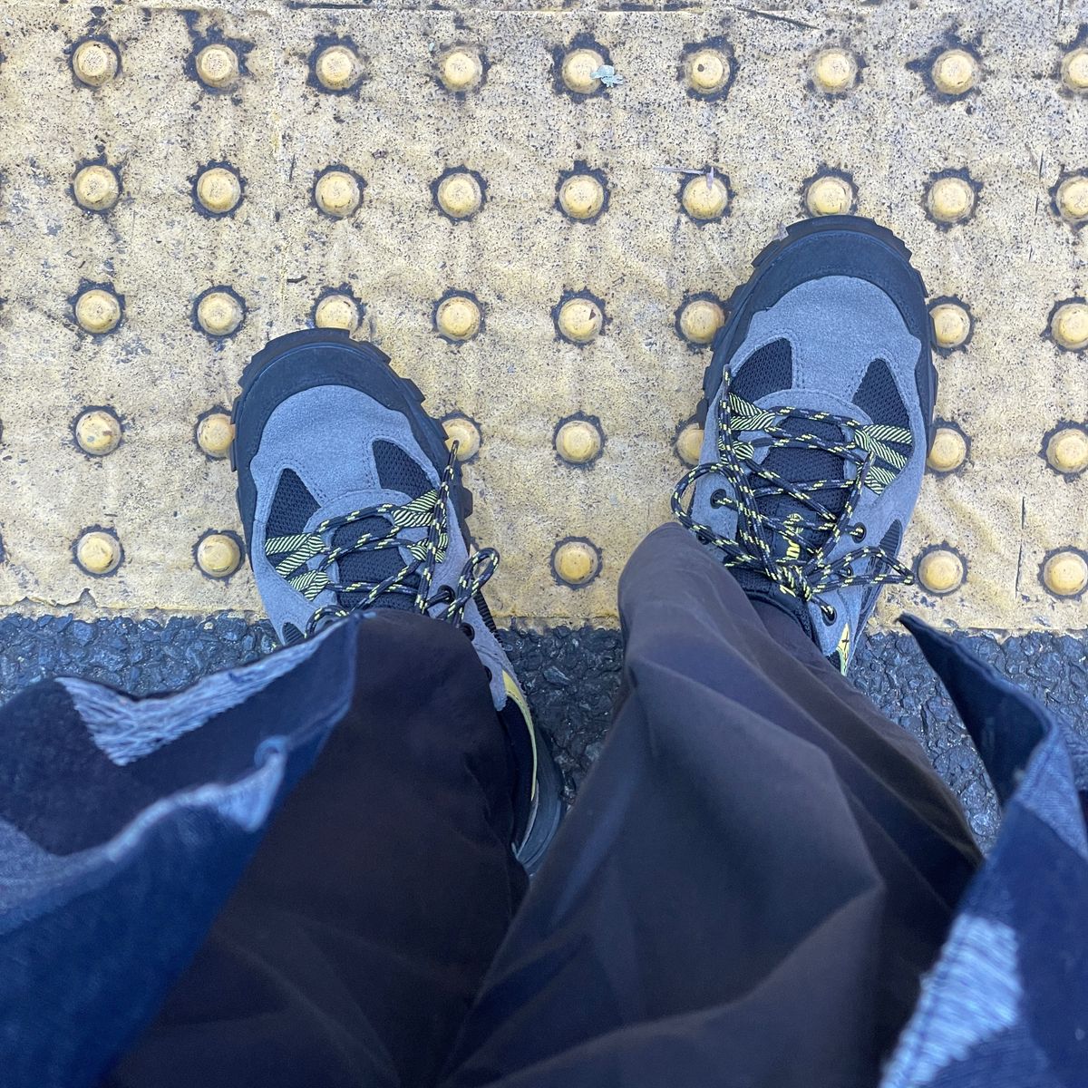 歩きた