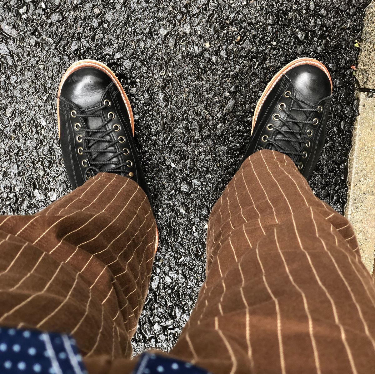 雨降ってるのに暑い