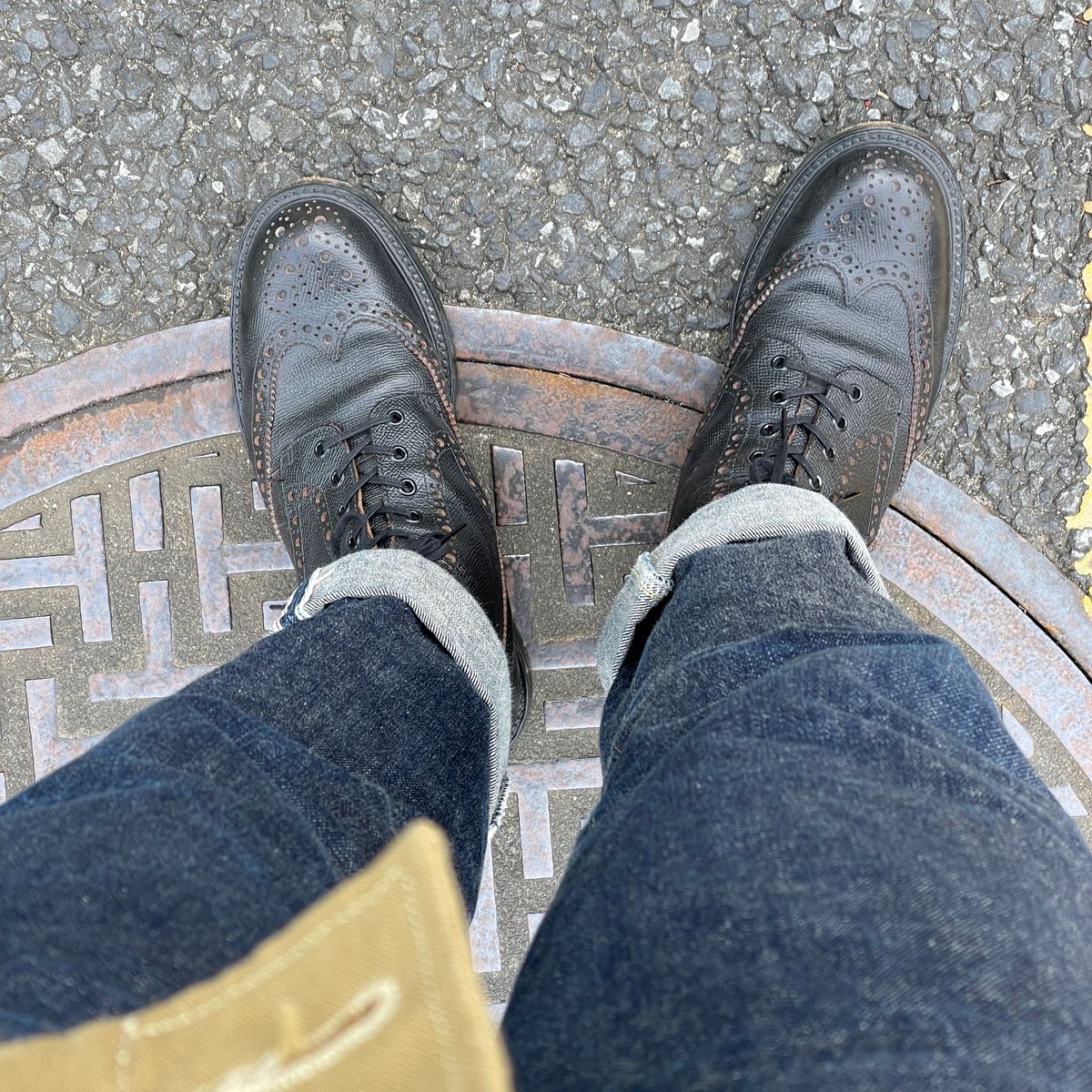 初台行く