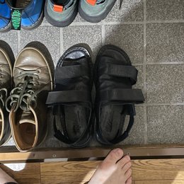 足の後ついてた