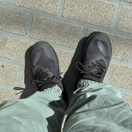 歩く