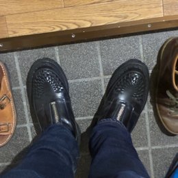 氷買ってくる