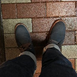 靴下履いてたので