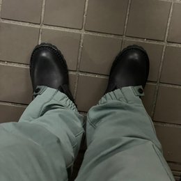 23:00まで待つか