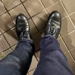 A-2まだ革が硬い