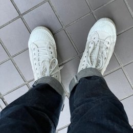 お腹空いたのでおやつを買う