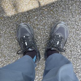 初台に行く