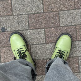 小物を買う