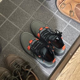 今日木曜日だと思ってた